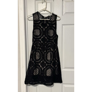 Love Tree Dress Black Crochet Guipure Lace Overlay Nude Beige Lining MEDIUM Guc